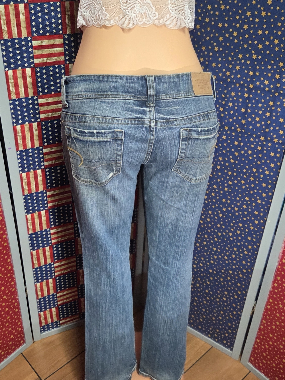 **American Eagle Outfitters Women’s Light Blue Boot Cut Jeans** - Picture 7 of 11